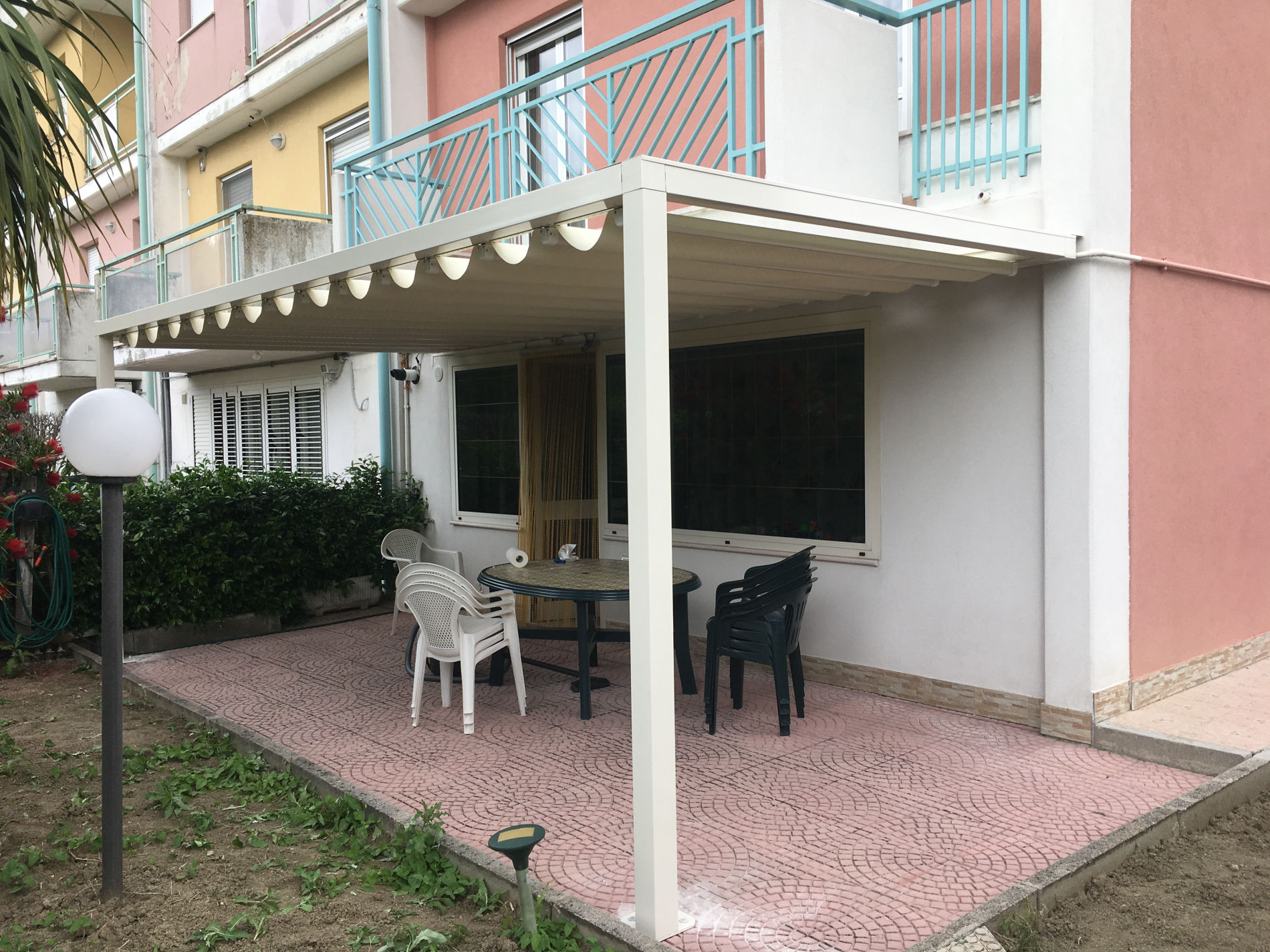 gazebo a falde motorizzato