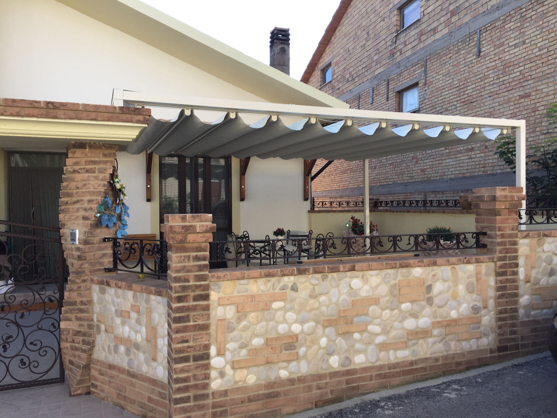 gazebo a falde motorizzato