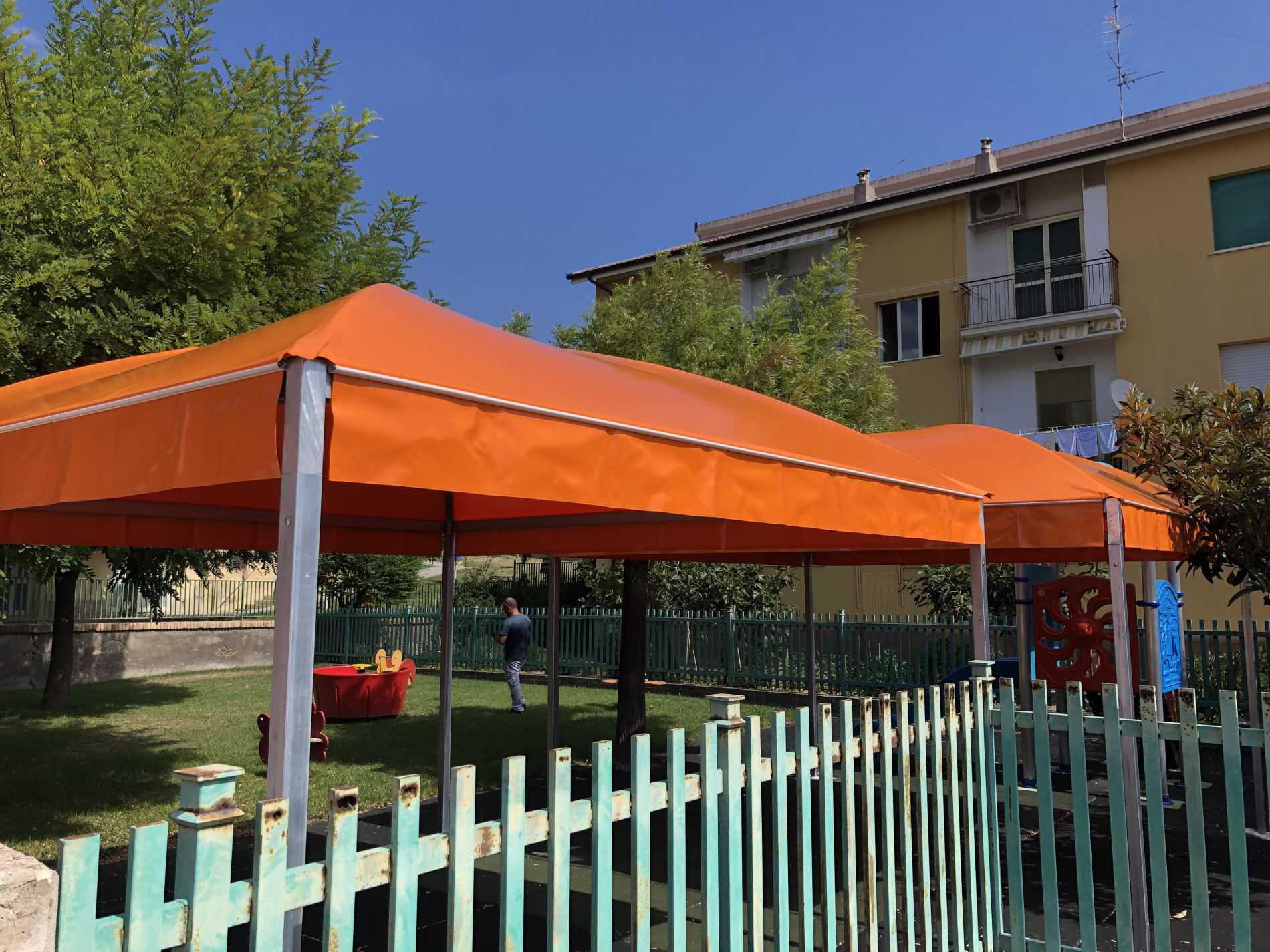 gazebo a cupola accoppiati
