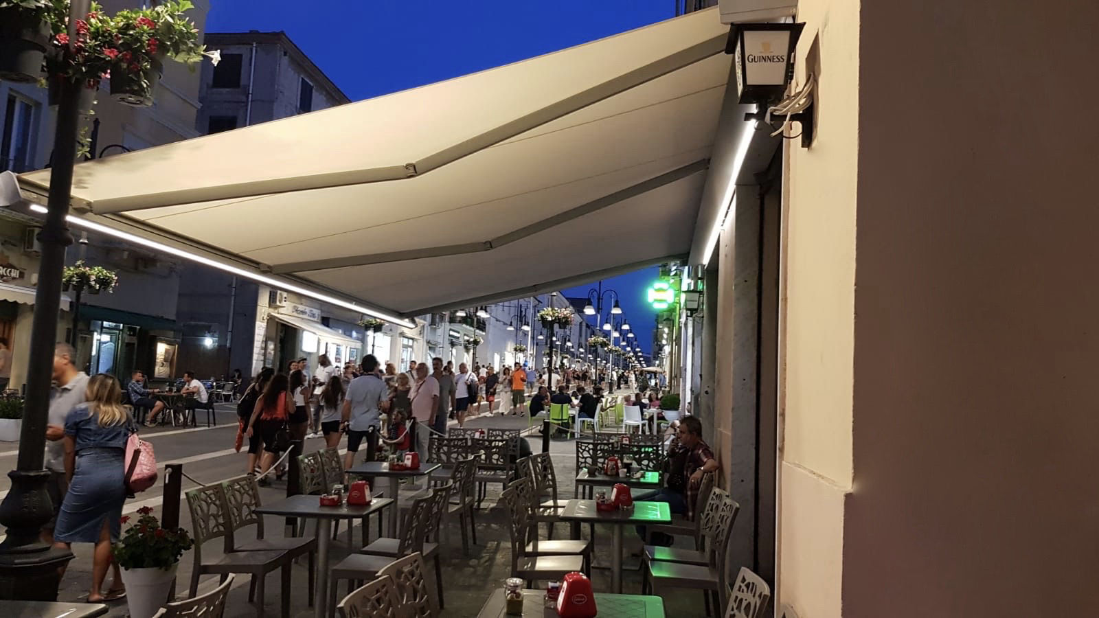 Pratic T-HIDE con LED